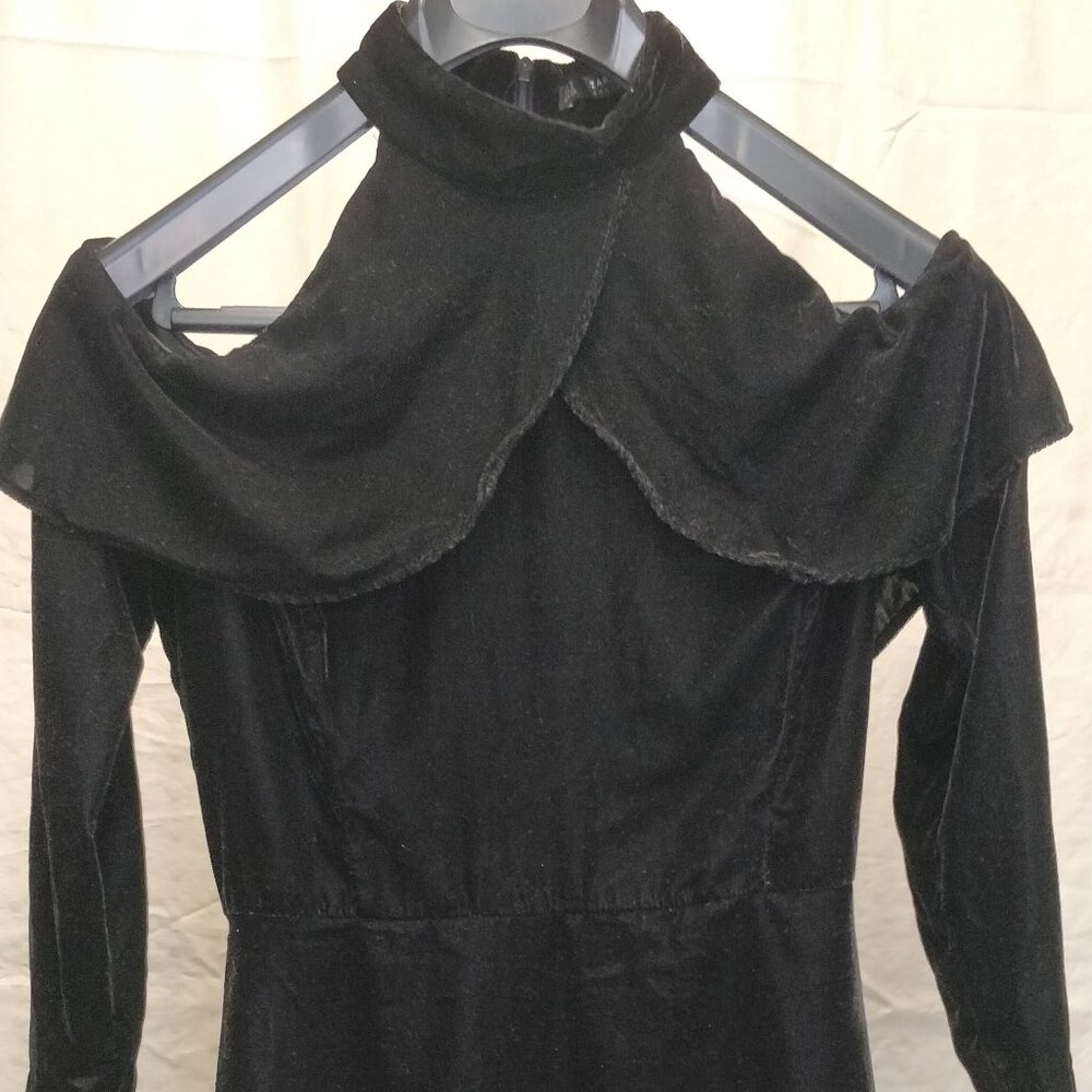 Black velvet dress with shoulder cut-outs